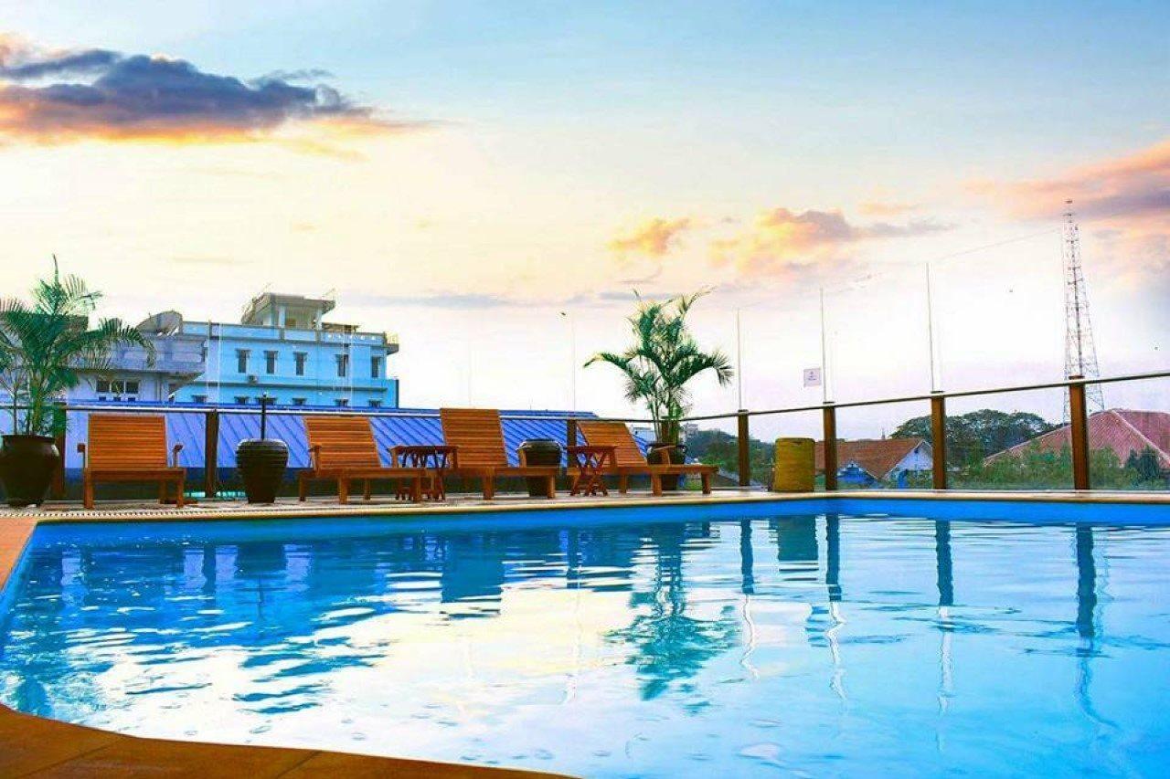 Hotel Apex Mandalay Buitenkant foto