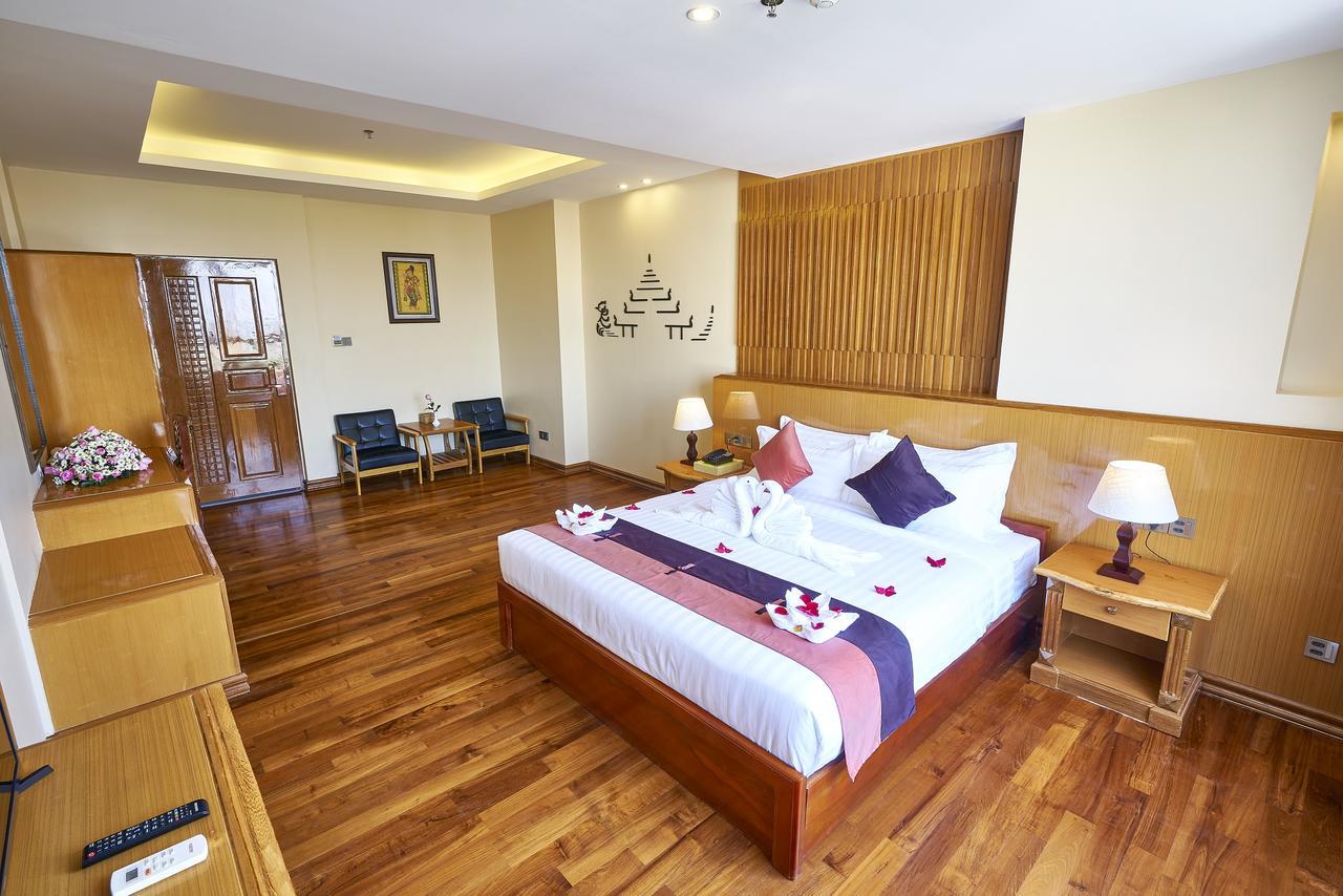 Hotel Apex Mandalay Buitenkant foto