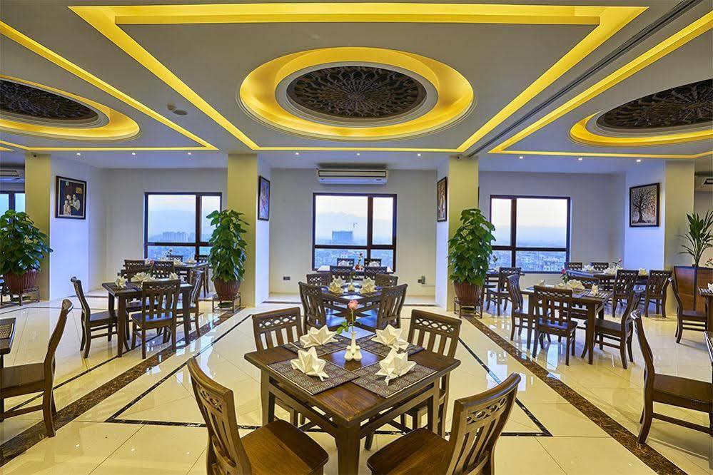 Hotel Apex Mandalay Buitenkant foto